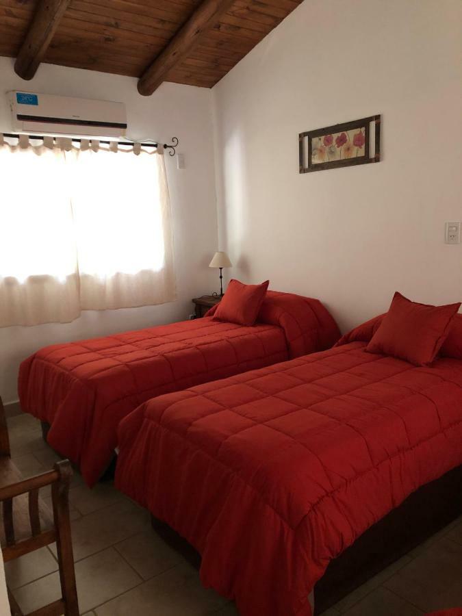 Posada Che Teindy โกโลเนีย คาร์ลอส เปลเลกรีนี ภายนอก รูปภาพ