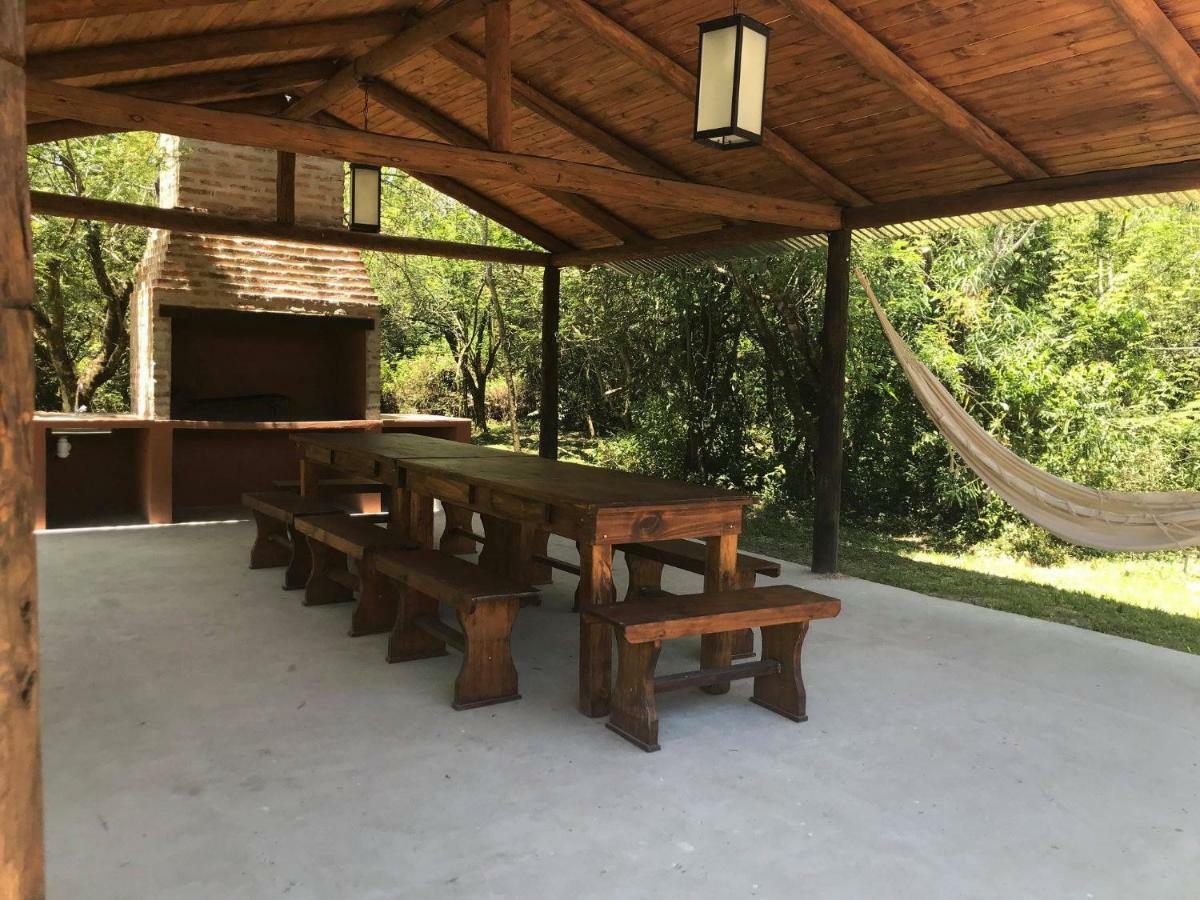 Posada Che Teindy โกโลเนีย คาร์ลอส เปลเลกรีนี ภายนอก รูปภาพ